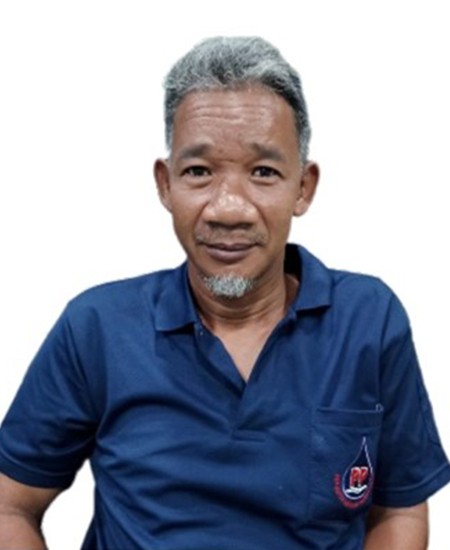 นายประยูร แสงสุริยา